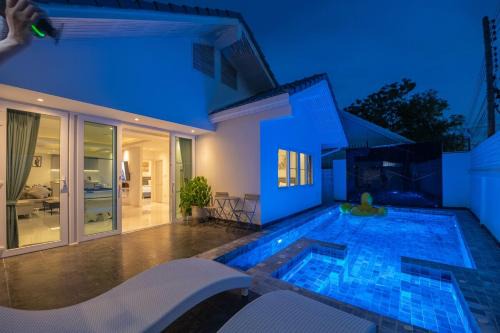 North Pattaya Villa | Villa 129 Wongamat, 4BR, 300m from BEACH