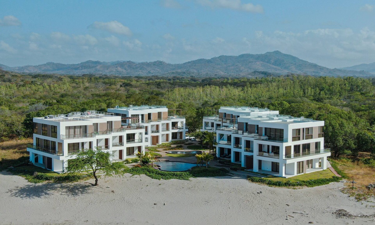 Playa Colorado Condo | VILLA CORONADO: Brand new, exquisitely decorated two story beach front condo.
