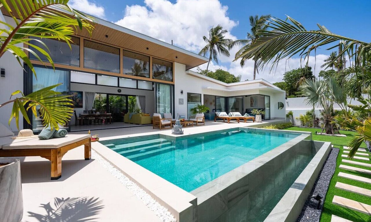 Bophut House | Villa Solunara | Central Location | Large Pool | Family-Friendly