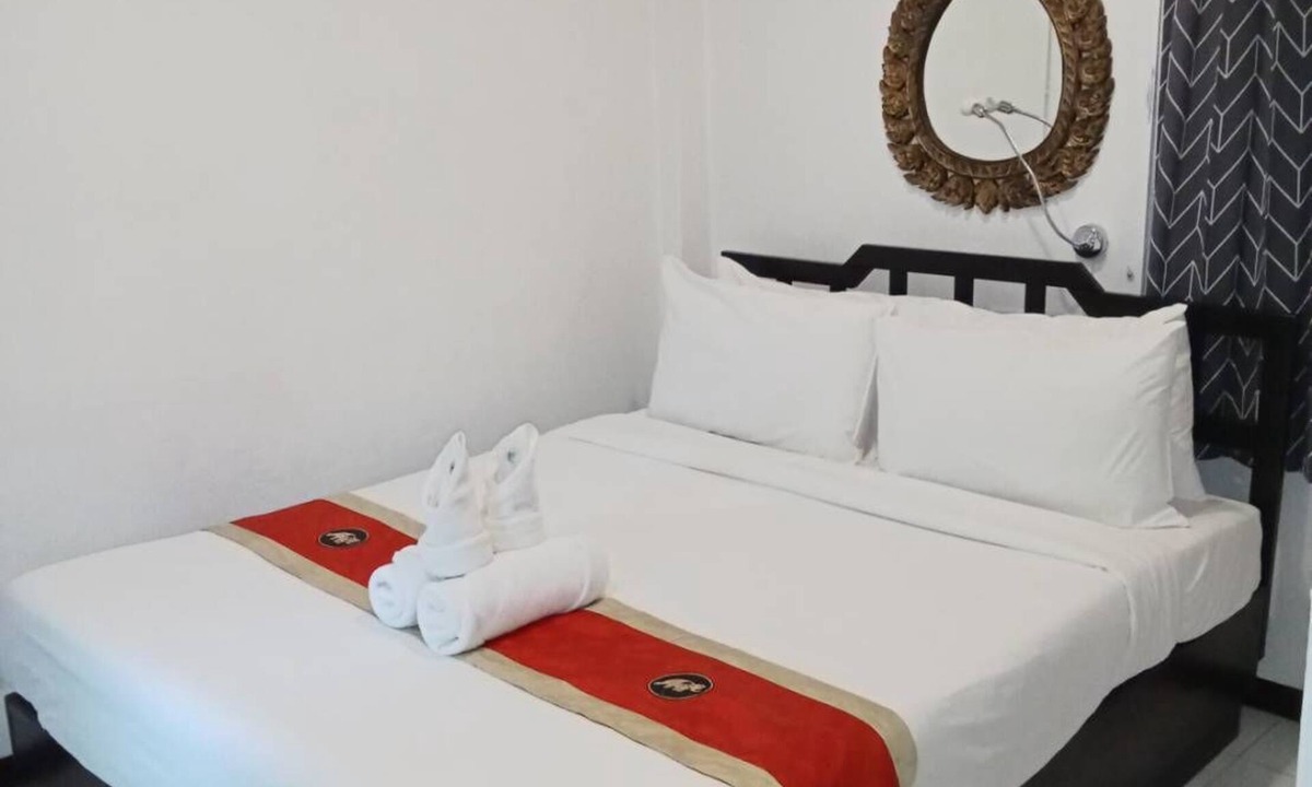 Chang Moi Hotel | Vlodge House