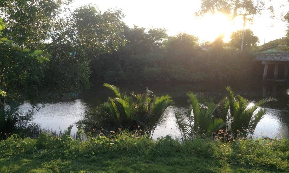 Pranburi Hotel | Waterside Resort