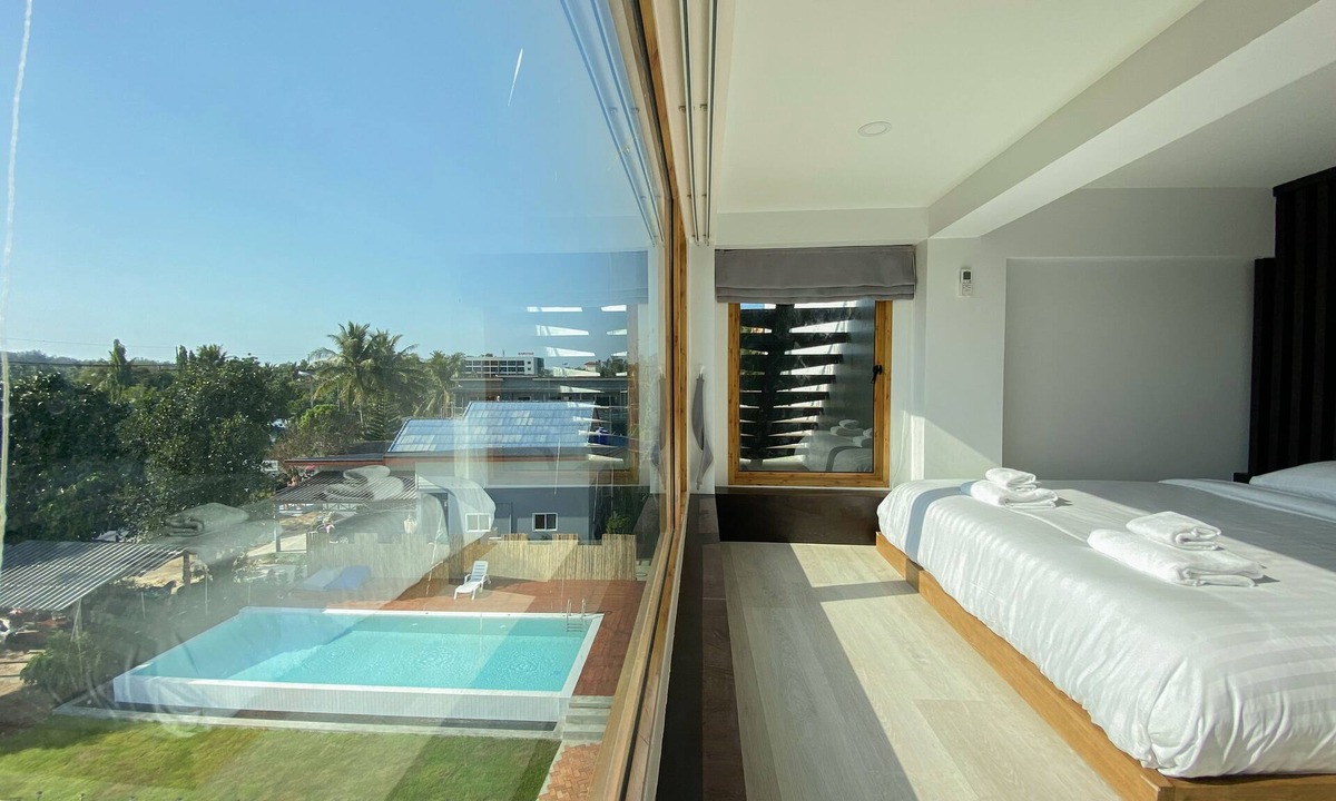 Mai Khao Hotel | Wayla Villa Maikhao Beach