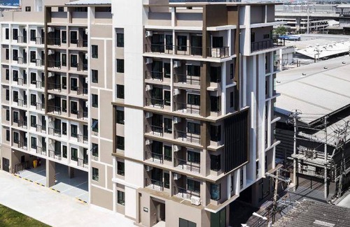 Mueang Samut Prakan District Hotel | 40 m² Hotel ∙ 4 guests