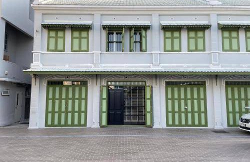 Chakkrawat House | 70 m² House ∙ 2 bedrooms ∙ 6 guests