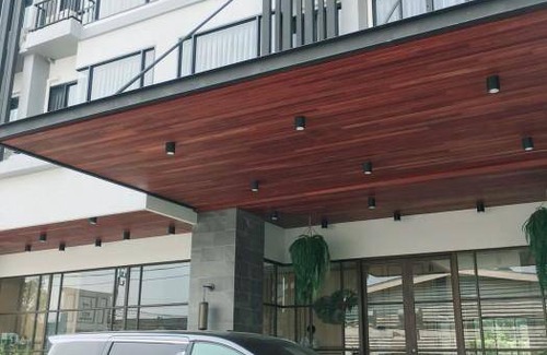 Mueang Samut Prakan District Hotel | Hotel ∙ 127 guests