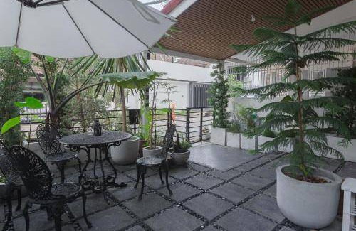 Khlong Tan Nuea House | House ∙ 5 bedrooms ∙ 10 guests
