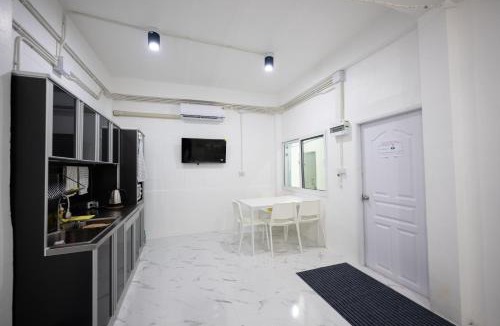 Anusawari Apartment | ดอนเมือง 306 Near DMK Airport BTS Wat PhraSi
