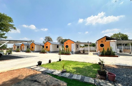 Dan Khun Thot Resort | ดีพลัส รีสอร์ท แอน พลูวิลล่า