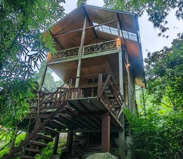 Nong Chaeng House | ติดธารโฮมสเตย์ - Cabin by The stream