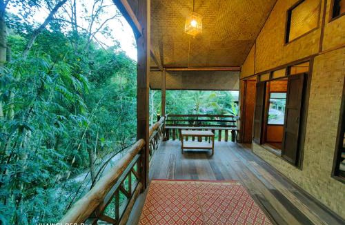 Nong Chaeng House | ติดธารโฮมสเตย์ - Cabin by The stream