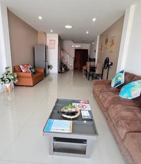 Saphli Apartment | ทุ่งวัวแล่นเฮาส์ Thung Wua Laen House
