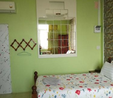 Na Wung Apartment | บ้านพัก สายรุ้ง
