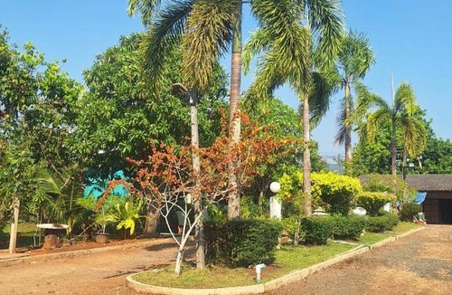 Khlung Hotel | บ้านสวนครูเย็น
