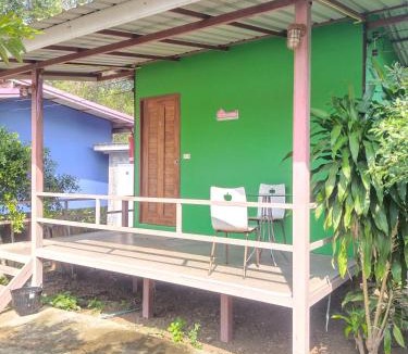 Chong Sadao House | บ้านสวนนกโฮมสเตย์ OWLHOUSE