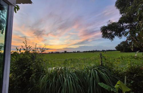 Nong Saeng Villa | บ้านสวนนาตาสระบุรี NATA Ville