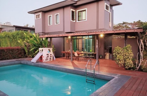 Mae Taeng Villa | บ้านฮิมฝั่งแกนพูลวิลล่า