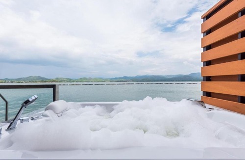 Tha Kradan Hotel | ลีฟ เลค กาญจน์ รีสอร์ท