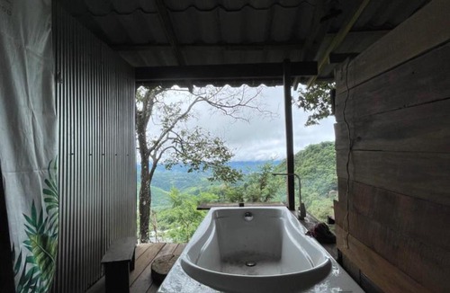 Chiang Rai Province House | อาจาฟาร์มสเตย์ Aja farm stay