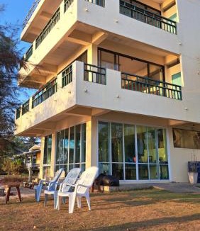 Prachuap Khiri Khan Hotel | อ่าวน้อยซีวิว รีสอร์ท-Aow noi seaview resort