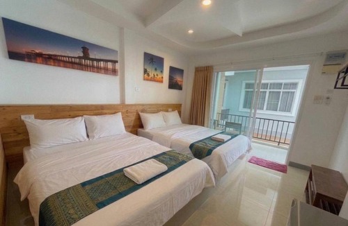 Koh Lan Hotel | เกาะล้านตะวัน บ้านพัก KohLarn Tawan Guesthouse