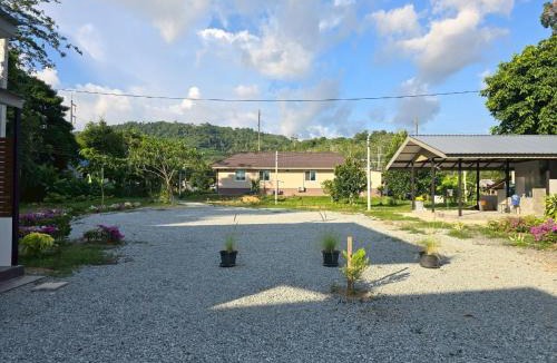 Khok Kloi Hotel | แวะมาพักโคกกลอย Wae Ma Phak Khokkoi