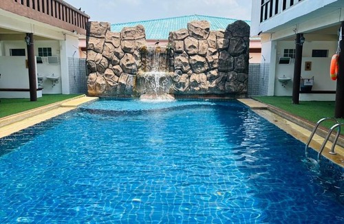 Nong Nam Daeng Hotel | โรงแรมภูรัญญารีสอร์ทเขาใหญ่