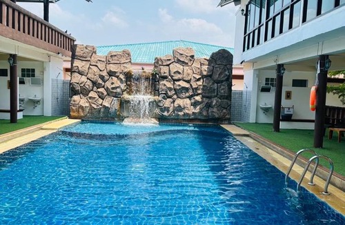 Nong Nam Daeng Hotel | โรงแรมภูรัญญารีสอร์ทเขาใหญ่