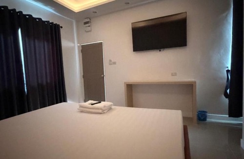 Mueang Samut Prakan District Hotel | โรงแรม นีโอ รีสอร์ท
