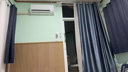 Kutsakon Hotel | ไอนา รีสอร์ท ตระการพืชผล