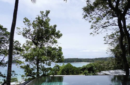 Kata Resort | 1 bed room with 2 single beds in Kata Beach B8