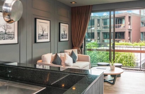 Ban Saiyuan Apartment | 1 Bedroom 57sqm Luxury Apartment with Pool View