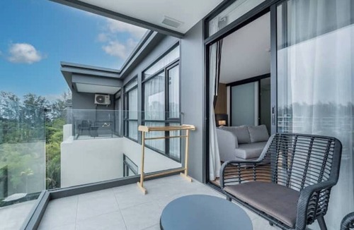 Sa Khu Condo | 1506 Modern Condo in Sea Heaven on the beach