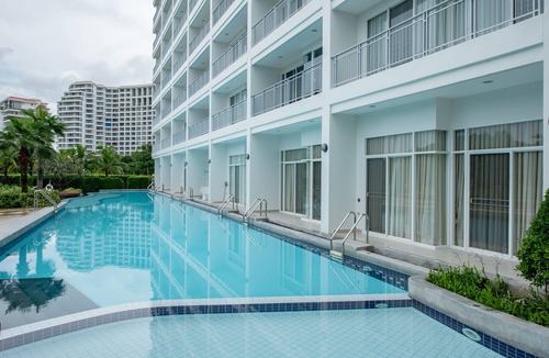 Hua Hin Condo | 1702 - Luxury 2-Bedroom Apartment High Floor with Ocean Views in Cha-Am, Hua Hin