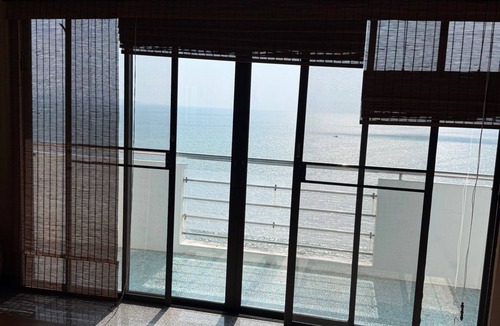 Na Chom Thian Condo | 180 sqm, 3 bedroom condo with amazing oceanfront view!