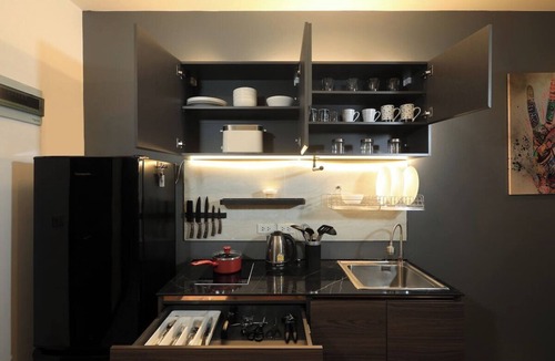 Nai Harn Apartment | 1BR Mountain View Nai Harn Beach | Capital Pro