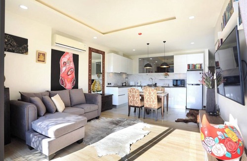 Rawai Apartment | 2 bdr Apartment with bath NaiHarn Beach