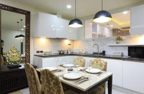 Rawai Apartment | 2 bdr Apartment with bath NaiHarn Beach