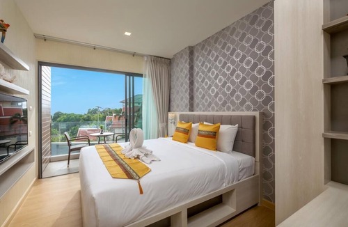 Kata Resort | 2 Bedrooms suite Sea View 2