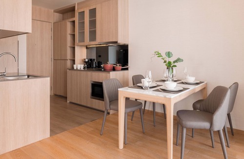 Khlong Toei Condo | 2 BR/sukhumvit 42/Monthly