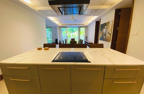 Sa Khu Condo | 2-Min Walk to Naithon Beach, Phuket - Private, Spacious & Serene