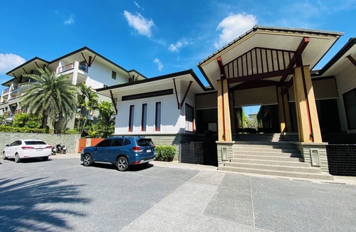 Sa Khu Condo | 2-Min Walk to Naithon Beach, Phuket - Private, Spacious & Serene