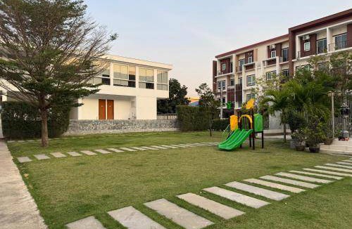 Lat Krabang Bed & Breakfast | 29 m² Bed and breakfast ∙ 4 guests