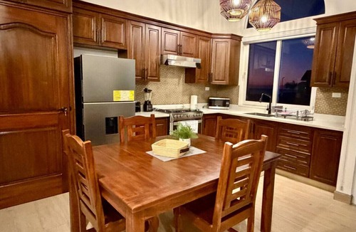 San Diego House | 2BR Eco Friendly Tiny Home Near the Beach by Veritas Pacifica T14