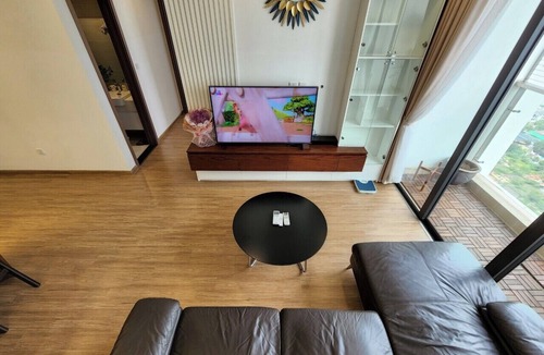 Dich Vong Hau Apartment | 3-bedroom apartment in Vinhomes skylake Hà Nội with AC, fitness room