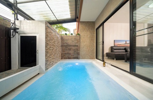 Cherngtalay Villa | 3 Beds Villa Laguna with Pool and Gym