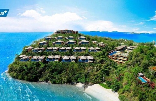 Wichit Villa | 3BR Residence Villa Partial Ocean View - Sri panwa (C22)