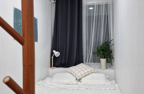 Wat Ratchabophit Hotel | 4-bedroom hotel in peaceful Krung Thep Maha Nakhon with AC, WiFi