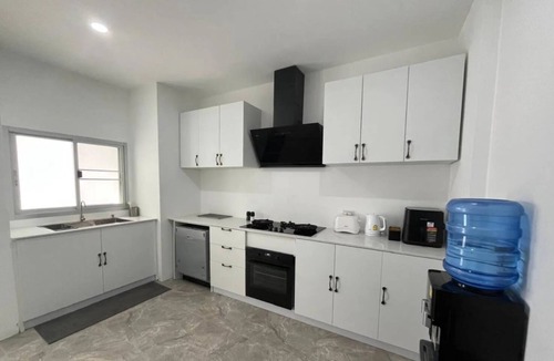 Rawai House | 4-bedroom barn perfect living area .1 km.walk to naihan beach