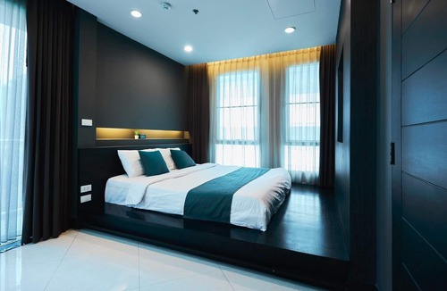 Sukhumvit Hotel | 42 Grand Residence