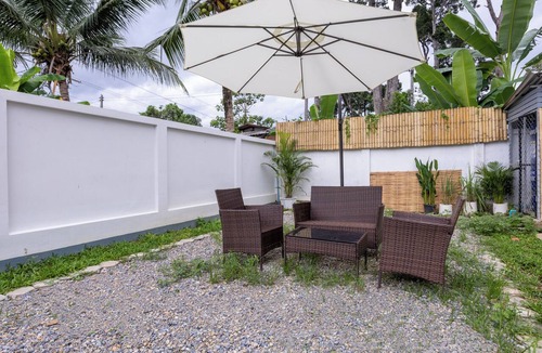 Nong Phueng House | 4BR Family Home Sleeps 9 Garden & Sala 15 Min to Old City